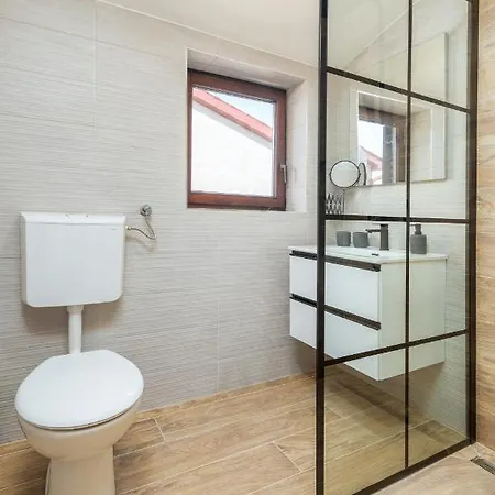 Wine House Apartments & Rooms Marceta Fazana Exterior photo