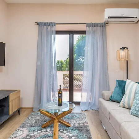 Wine House Apartments & Rooms Marceta Fazana Exterior photo